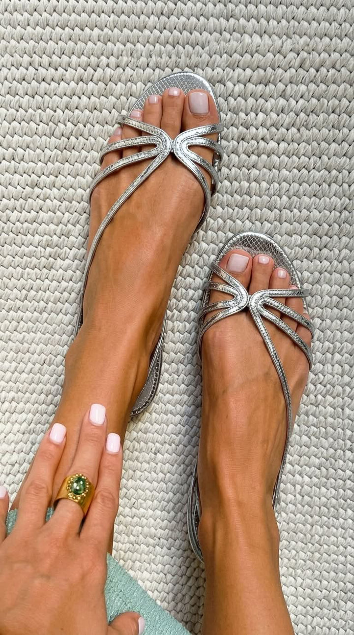 Aurelia™ | Metallic sandalen met gevlochten bandjes