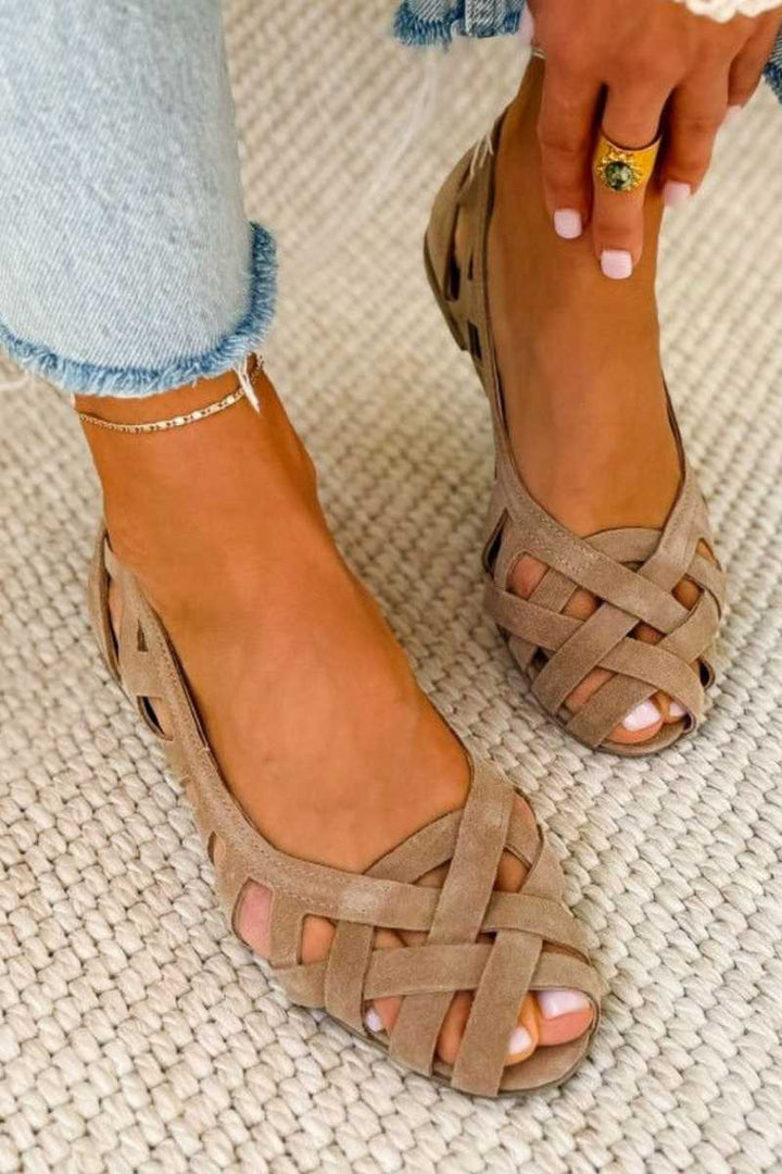 Hina | Platte Sandalen met Open Neus en Gevlochten Banden