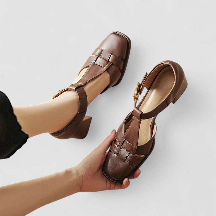 Scarlett – Escarpins orthopédiques à bride en T et talons carrés