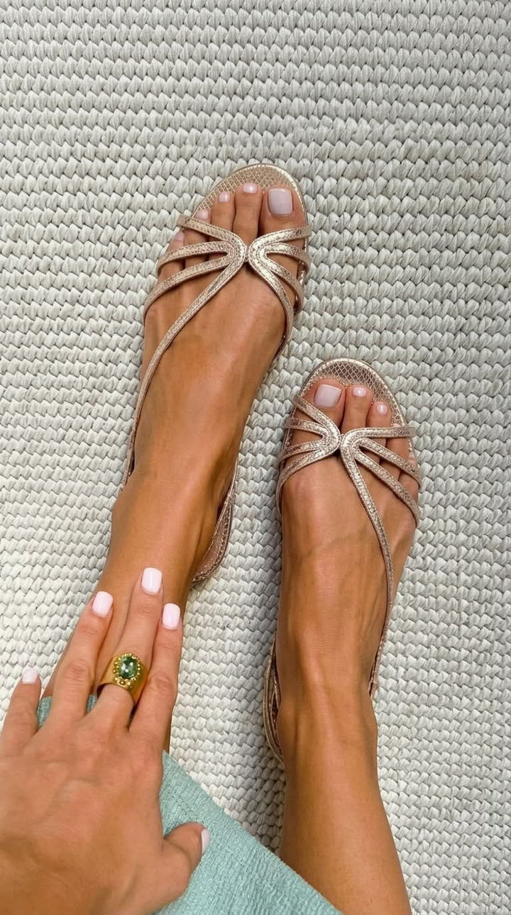 Aurelia™ | Metallic sandalen met gevlochten bandjes