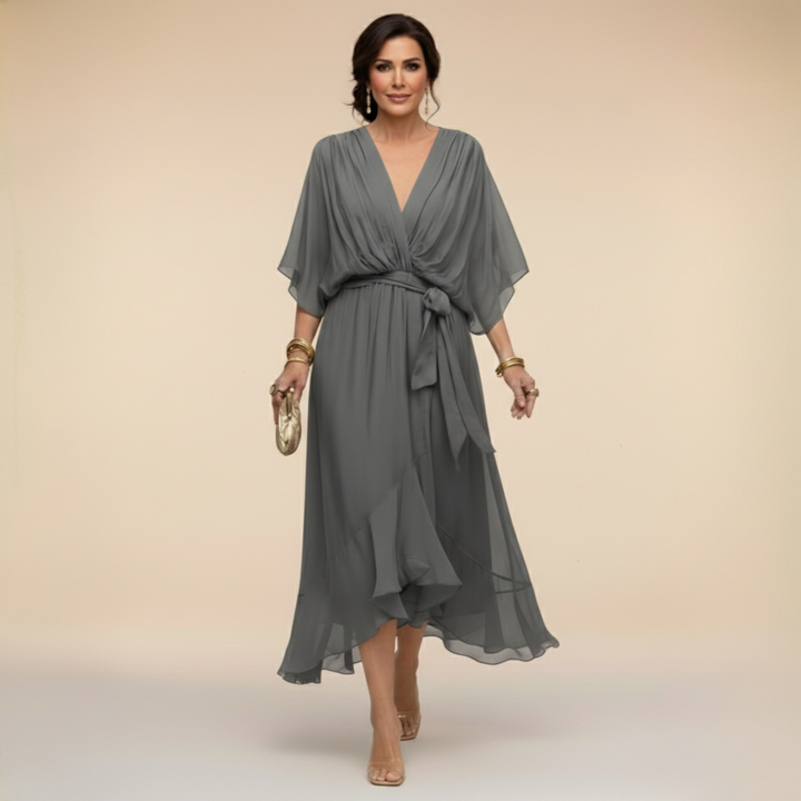 Monique | Chiffon jurk met V-hals