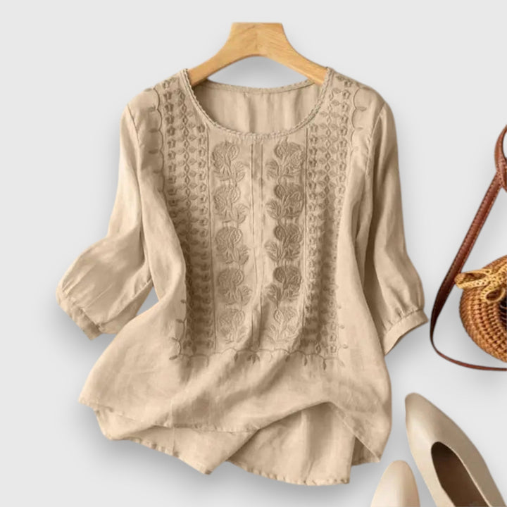 Clara | Geborduurde Blouse
