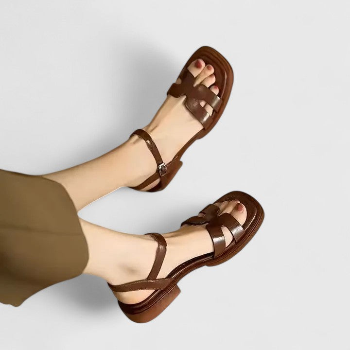 Dianne | Verfijnde Platte Sandalen