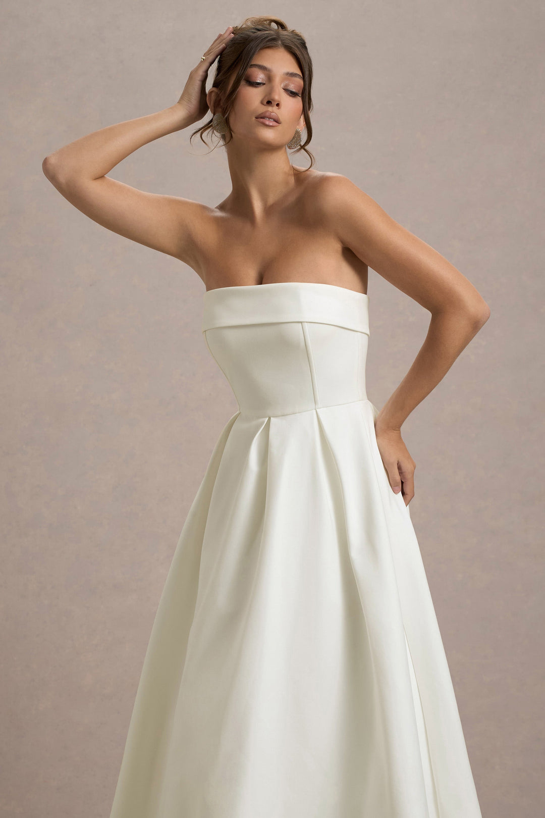ANNE | Stijlvolle Midi-Jurk met Off-Shoulder Uitsnijding