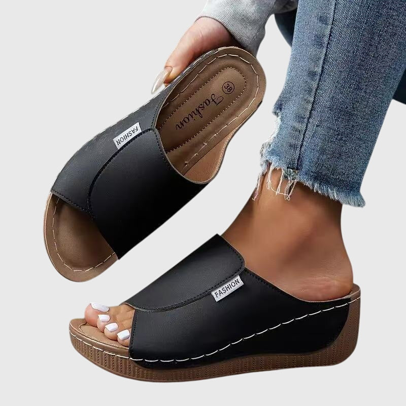 Esther | Wedge Sandalen